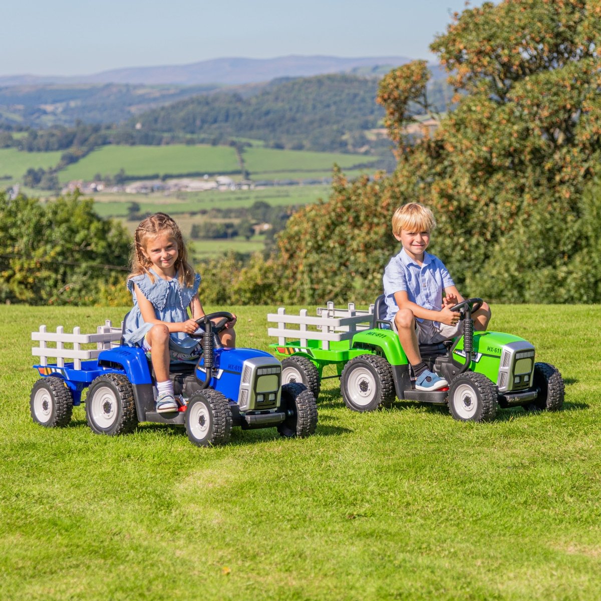 Children’s Electric 12V Ride On Tractor With Trailer and Remote