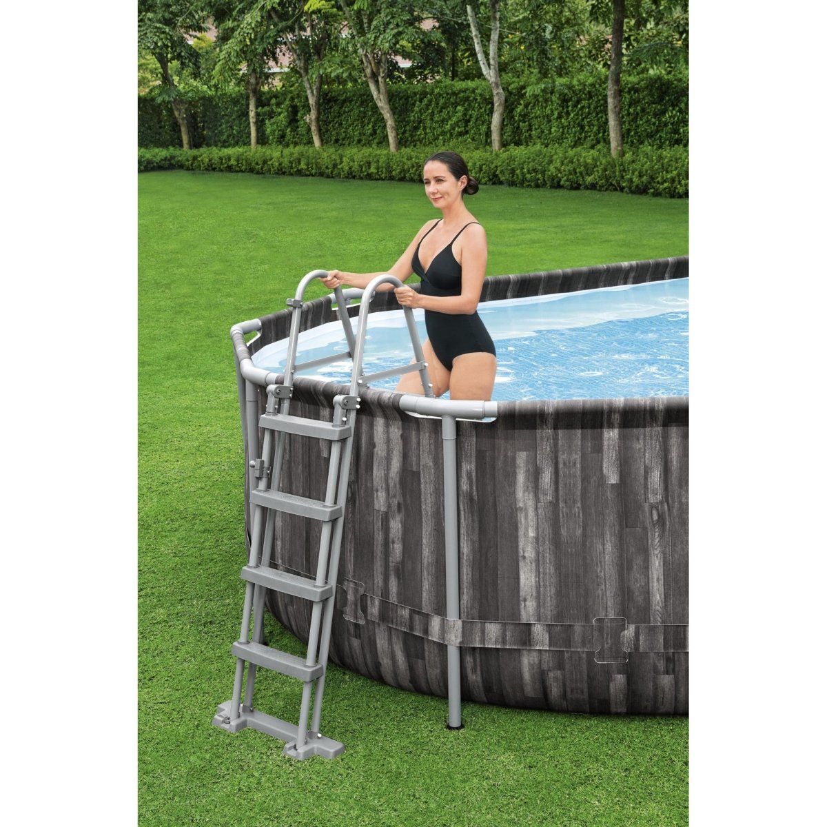 The Bestway Power Steel™ Oval 20ft x 12ft x 48in Pool with Filter Pump – BW5611R